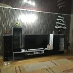 у люби شقة